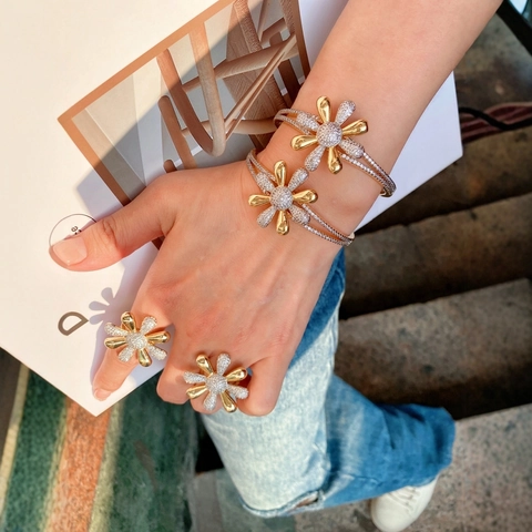 Daisy Blume Armband Und Ring Schmuck Zweifarbig Kupfer 18K Vergoldet Mikropave Zirkonia Verstellbar Für Frauen