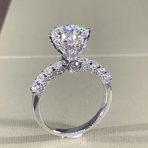 Eleganter Hochzeits- Und Verlobungsring Für Damen Kupfer Weißgold Beschichtet Brillanter Runder Zirkonia Klassischer Schmuck