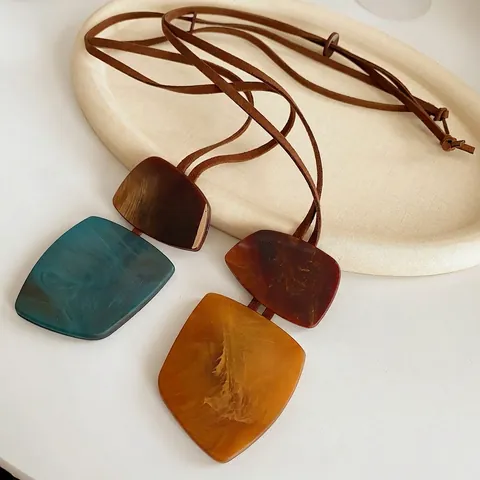 Collier Long Pendentif Géométrique Irrégulier Résine Acrylique Texture Marbre Style Ethnique Rétro Bijoux Femmes