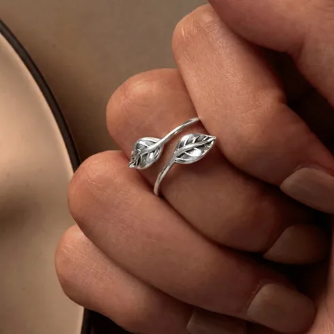Minimalist 925 Sterling Silver Leaf Open Ring For Women Adjustable Fresh Style Plant Branch Wrap Ring Finger Jewelry Gift