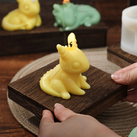 Dragon Silicone Mold DIY Handmade Scented Candle Plaster Diffuser Stone Mold Cute Cartoon Zodiac Dragon Shape Flexible