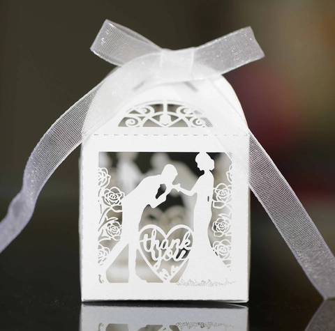 Herz Laser Geschnitten Hochzeit Süßigkeitenboxen Mit Band Paar Silhouette Dankeschön Hohl Favor Geschenkbox Für Party