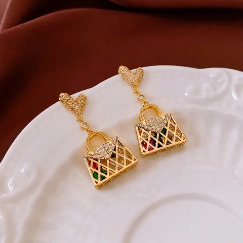 Orecchini Pendenti A Forma Di Borsa A Cuore Con Zirconia E Perno In Argento Placcato Oro Gioielli Per Donna