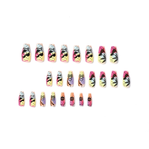 Unghie Finte Press On Stile Graffiti Ballerina Lunghe Colorate Street Punk Cuore Teschio Manicure Artificiale