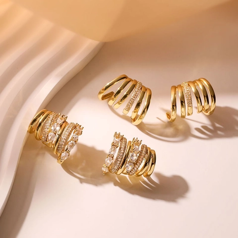 Boucles D'Oreilles En Cuivre En Forme De C À Plusieurs Couches Mode Pour Femmes Creux Géométrique Incrusté De Zircone