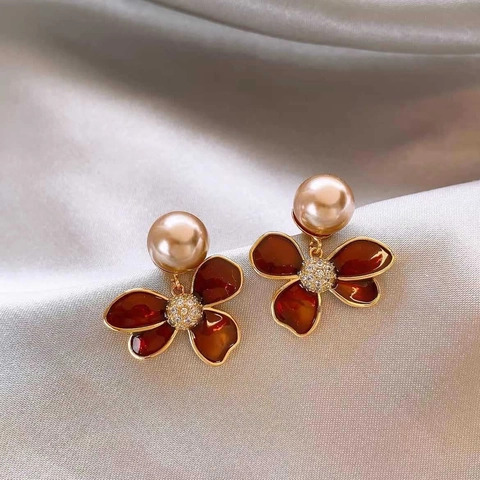 Vintage Flower Artificial Pearl Dangle Earrings Light Luxury Stud Alloy With 925 Sterling Silver Earring Post Resin Jewelry Women