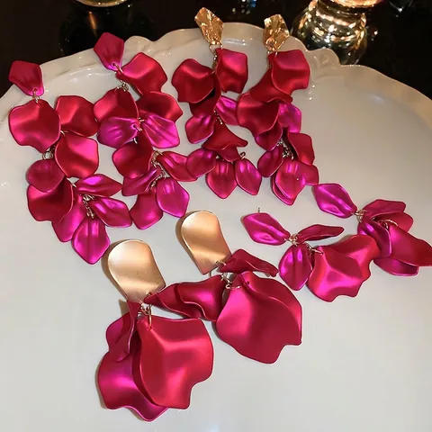 Magenta Bloemblad Gelaagde Tassel Hanger Oorbellen Met Zilveren Oorstokje Legering Acryl Matte Florale Sieraden Voor Dames