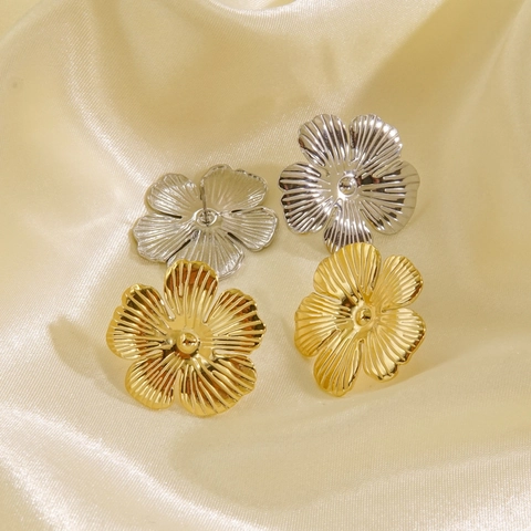Minimalist Floral Stainless Steel Stud Earrings For Women 14K Gold Silver Plated Textured Flower Fashion Jewelry Earring