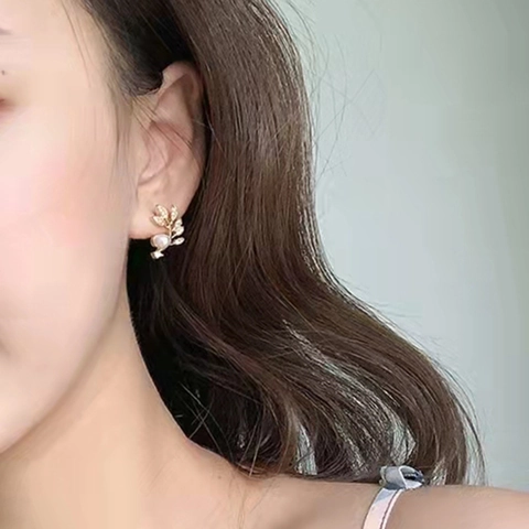 925 Sterling Silver Post Leaf Pearl Zirconia Stud Earrings For Women Elegant Gold Silver Color Inlaid Earrings Jewelry
