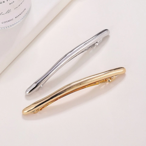 Minimalistische Haarclip Zinklegering Boog Curve Geometrische Haarspeld Voor Vrouwen Gepolijste Afwerking