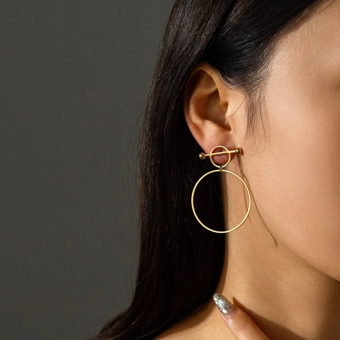 Orecchini A Cerchio Geometrici Minimalisti In Acciaio Inossidabile Placcato Oro 18 Carati Per Donna