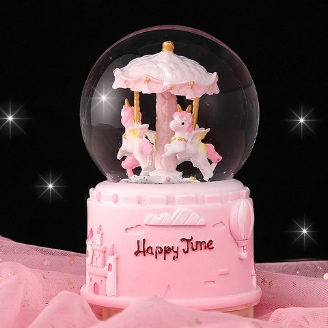 Kristall Schneekugel Spieluhr Harz Glas Leuchtende LED Licht Musik Ornament Heimdekoration Geschenk Karussell Astronaut Figur