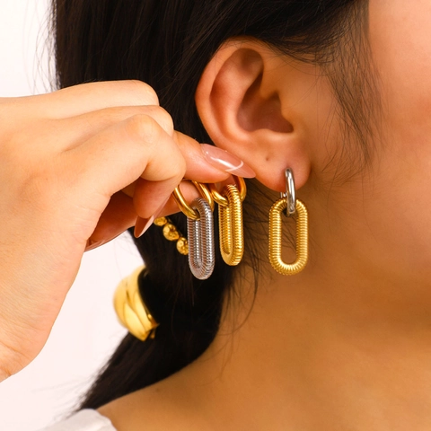 Stainless Steel Huggie Earrings 18K Gold Plated Chain Link Double Hoop Oval Thread Textured Waterproof For Women