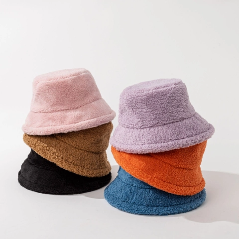 Sombrero De Pescador De Piel De Oveja Sintética Color Sólido Cálido Grueso Invierno Gorra Para Mujer Hombre Cortavientos Elegante