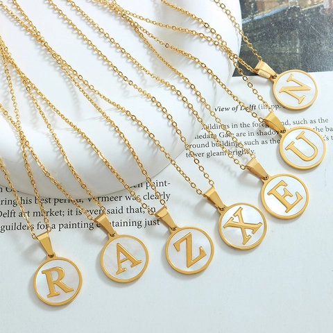 Minimalist Stainless Steel Round Alphabet Pendant Necklace Gold Plated Mother Of Artificial Pearl Initial Shell Jewelry For Women