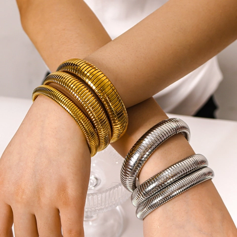 Vintage Tubogas Snake Bone Bracelet 18K Gold Plated Stainless Steel Wide Band Elastic Minimalist Bangle For Women