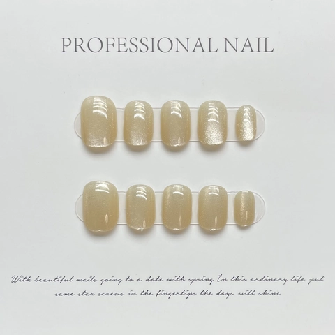 Handmade Press On Nails Cat Eye Effect Short Square Round Laser Sparkling Champagne Gold Professional Nail Art For Women