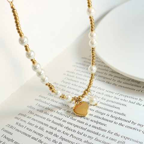 Collana Con Ciondolo A Cuore Placcata Oro 18K Acciaio Al Titanio Imitazione Perla Artificial Perla Artificialta Catena Da Clavicola Per Donna Gioielli Minimalisti