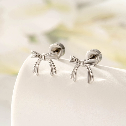 Bowknot Kraakbeen Piercing Stud Oorbel Titanium Staal Koper Zirkoon Dubbelzijdig Schroefdraad Retro Sierlijk Voor Dames