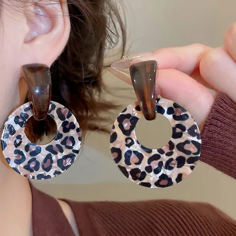 Retro Leopard Print Round Hoop Earrings With 925 Sterling Silver Earring Post Resin Fashion Jewelry For Women