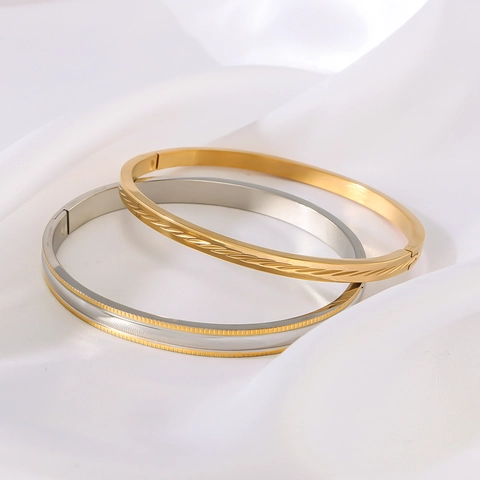 Βραχιόλι Χειροπέδα Από Ανοξείδωτο Ατσάλι 18K Επιχρυσωμένο Με Ακανόνιστη Υφή Και Minimalist Στυλ Για Γυναίκες