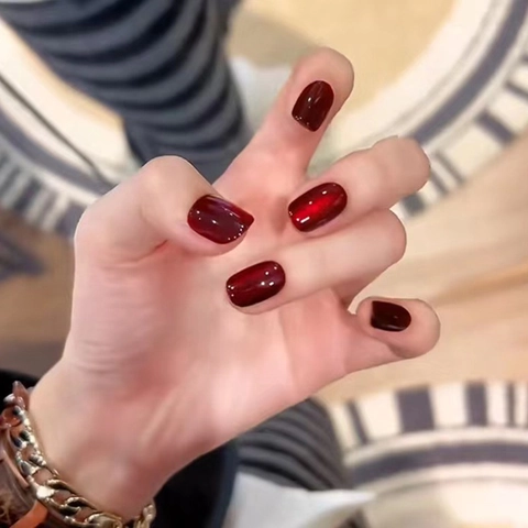 Uñas Postizas Rojo Vino Cereza Ojo De Gato Corto Redondo Cuadrado Brillante ABS Uñas Artificiales Para Mujeres