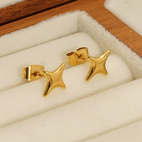 Boucles D'oreilles Puces Étoile À Quatre Branches Acier Inoxidable 304 Plaqué Or Poli Bijou Étoile Du Nord Pour Femme