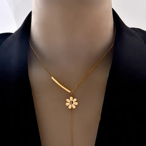 Minimalistische Vergulde Madeliefje Bloem Hanger Halsketting Voor Vrouwen Elegante Koreaanse Stijl Sieraden Zinklegering Roestvrij Stalen Kettingen