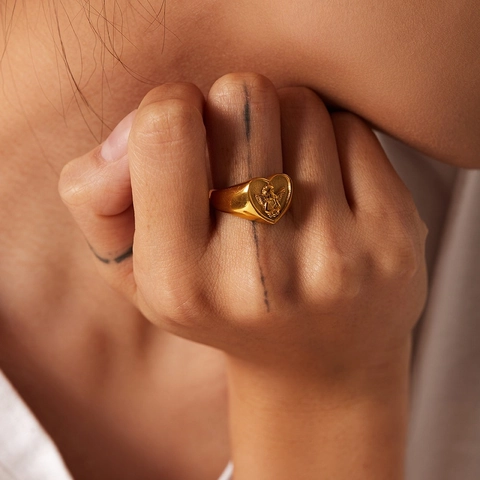 Heart Shaped Angel Signet Ring 18K Gold PVD Plated Stainless Steel Retro Cupid Relief Fashion Jewelry For Women