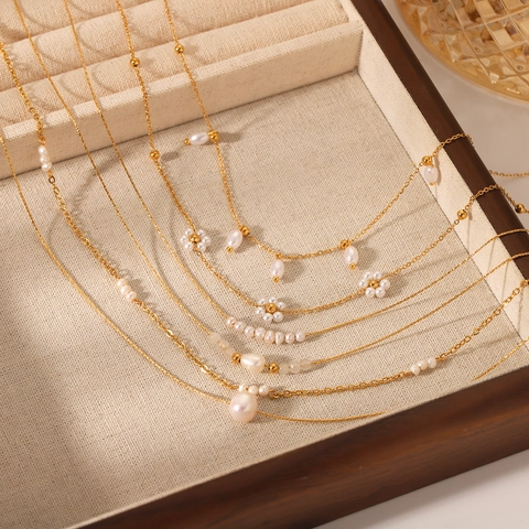 Freshwater Pearl Necklace Stainless Steel Clavicle Chain French Vintage Elegant Beaded Floral Neck Jewelry For Women