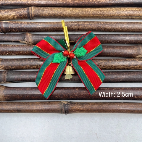 Decoratieve Kerststrikken Met Bel Hulstbladeren Bessen Polyester Lint Ornament Voor De Boom En Cadeauverpakkingen