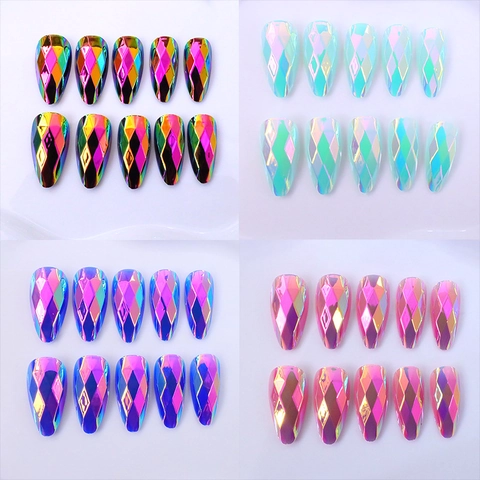 Unghie Finte Lunghe Mandorla Stiletto ABS Olografico Laser Rilievo 3D Trama Geometrica Metallico Aurora Per Donne