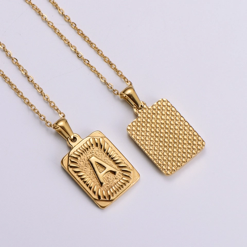Collana Iniziale in Acciaio Inossidabile Placcato Oro 18K per Donna Pendente a Lettera Rettangolare Alfabeto Gioielli