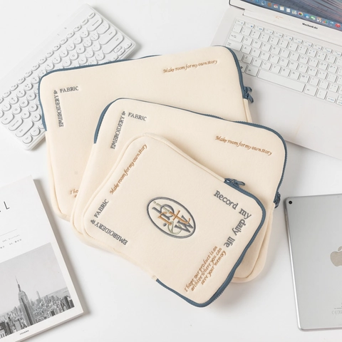 Housse Ordinateur Portable Sac Rangement Tablette Polyester Doublure Peluche Antichoc Broderie Lettres Fermeture Éclair