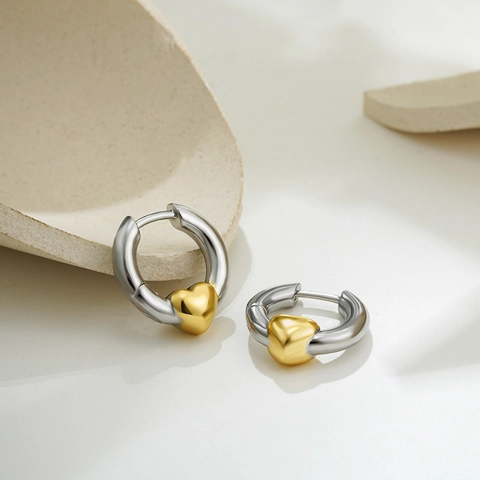 Pendientes De Aro Con Corazón Cobre Chapado En Oro De 18K Color Metal Mixto Pulido Brillante Huggie Para Mujer Joyas Minimalistas