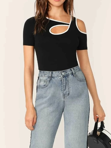 Women Slim Fit T-Shirt Asymmetrical Hollow Out Cold Shoulder Contrast Binding Short Sleeve Casual Top Polyester