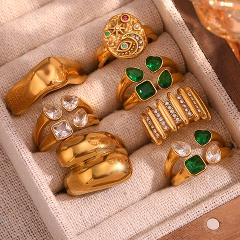Vintage Gold Plated Stainless Steel Rings Geometric Heart Zircon Inlay Star Moon Eye Retro Fashion Jewelry For Women