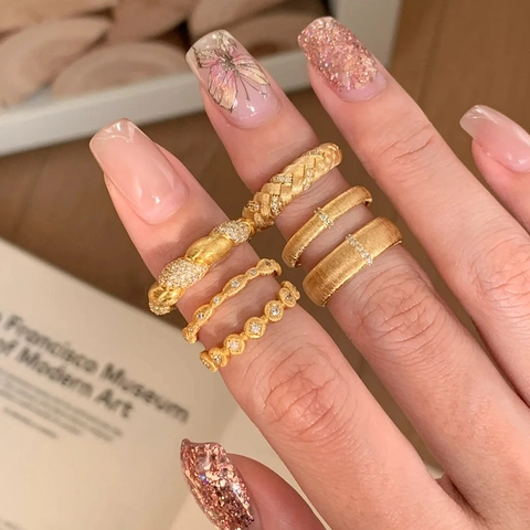 Vintage Brushed Copper Ring For Women Minimalist Rhinestone Adjustable Open Ring High End Retro Fashion Jewelry Gift