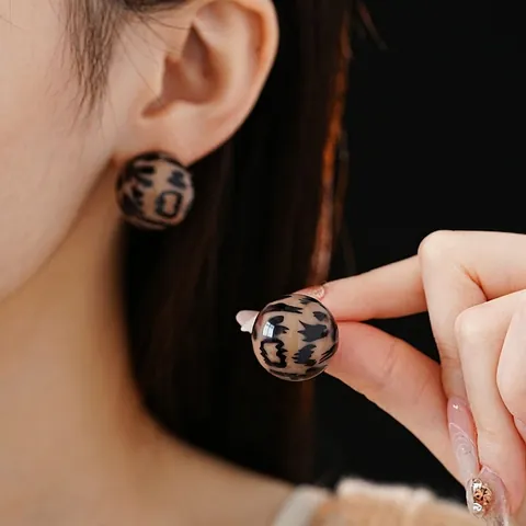 Bolvormige Oorknopjes Met Luipaardprint Hars Legierung En 925 Sterling Zilveren Oorbellenpost Chic Sieraden Voor Dames