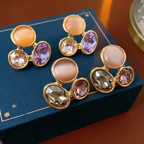 Vintage Palace Style Stud Earrings With Cat Eye Stone Crystal And Silver Earring Post Geometric Oval Jewelry Women Fashion