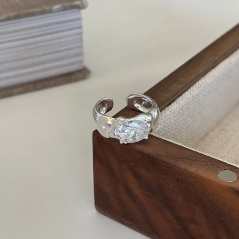 Anello In Argento Sterling 925 Con Grande Zircone Ovale Superficie Irregolare Regolabile Aperto Design Minimalista Donna