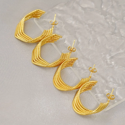 Roestvrijstalen Geometrische Oorknopjes Voor Dames 18K Verguld Gedraaid Meerlagig Getextureerd Minimalistische Sieraden