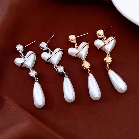 Vintage Heart Water Drop Artificial Pearl Earrings For Women French Retro Style With Silver Earring Post Alloy Jewelry