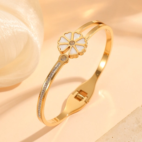 Roestvrij Stalen Bloem Armring Verguld Dubbele Laag Wit Emaille Strass Open Manchet Sieraden Voor Vrouwen