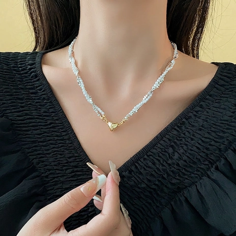Elegant Twisted Imitation Artificial Pearl And Alloy Bead Necklace For Women Gold Heart Magnetic Clasp Light Luxury Trendy Jewelry