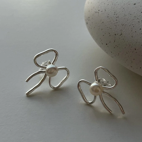 Artificial Pearl Stud Earrings With 925 Sterling Silver Earring Post Minimalist Bowknot Design Elegant Versatile Jewelry