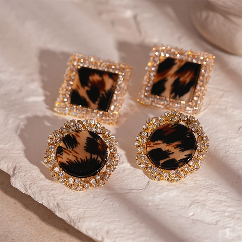 Boucles D'oreilles Puces En Résine Imprimé Léopard Avec Zircone Base En Cuivre Et Tige En Argent Rétro Luxe Pour Femme