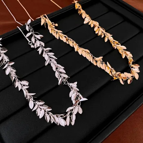 Leaf Sequin Necklace Alloy Wheat Ear Clavicle Chain Metallic Fashion Statement Jewelry For Women