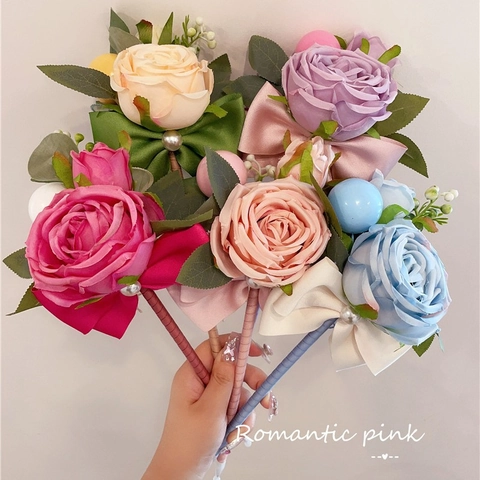 Penna Fiore Rosa Artificiale LED Luminoso Simulazione Tessuto Raso Nastro Perla Artificial Romantico Elegante Matrimonio Compleanno Laurea Regalo