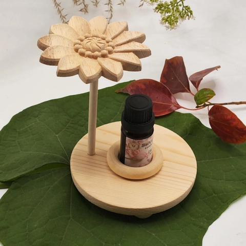 Sunflower Wooden Essential Oil Diffuser Base Pine Wood Aroma Diffusing Display Stand Home Office Desk Decor Natural Style